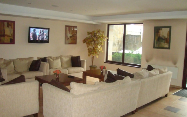 Winslow Elegance Hotel
