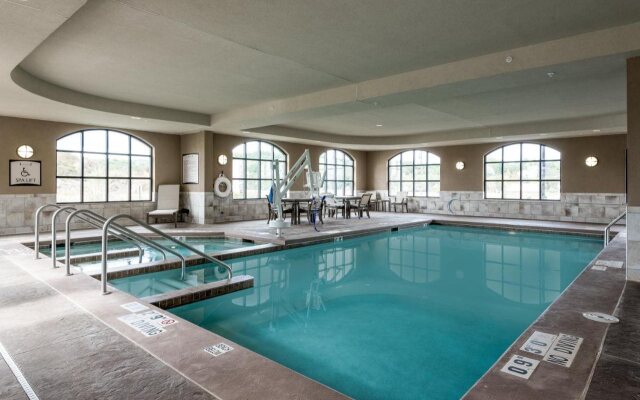 Staybridge Suites Eau Claire - Altoona by IHG