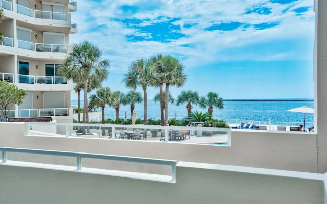 East Pass Towers 111