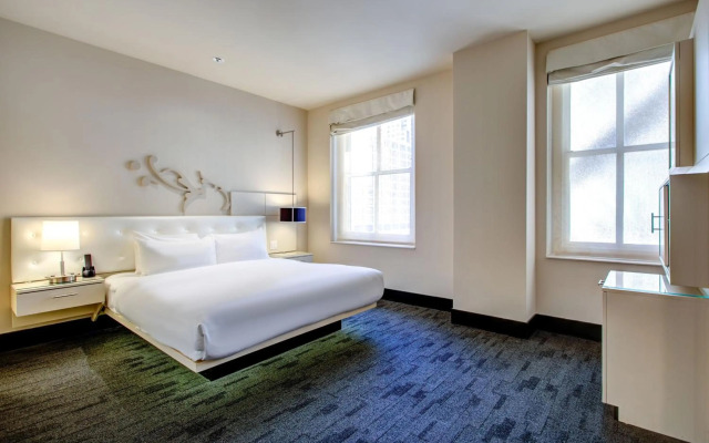 THE MIDLAND HOTEL, Chicago, a Tribute Portfolio Hotel