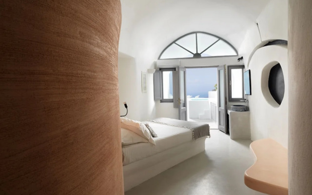 Tholos Resort Hotel