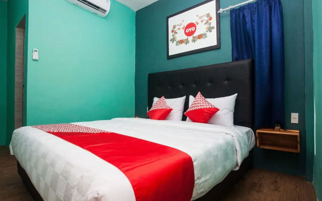 Sentosa Jaya Guest House by OYO Rooms