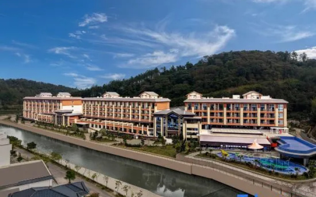 MajesTang Hotel Luofushan Hotel — 5-star hotel in Boluo