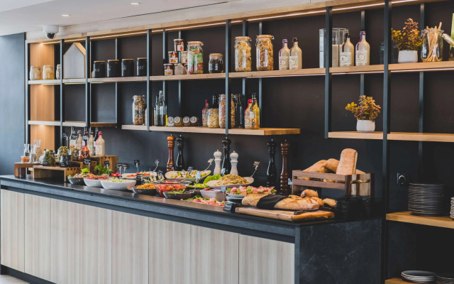 Hôtel Restaurant Campanile Paris 19 - La Villette