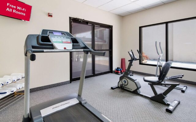 Red Roof Inn & Suites Commerce - Athens