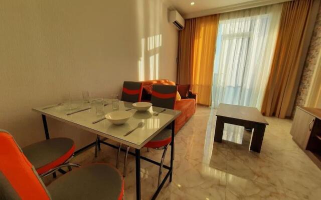 Leo Group Apartment 21-03 Elegance Batumi