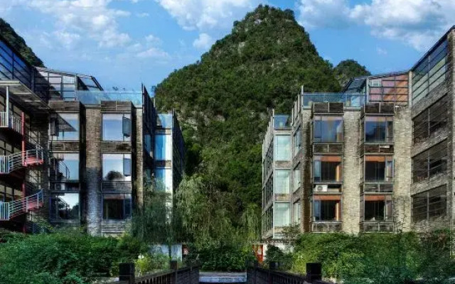 Yangshuo Yijing Mountain House