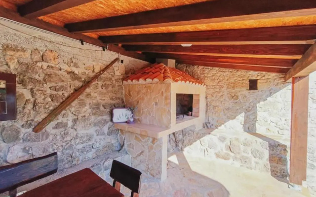 Didini Dvori in Kru evo
