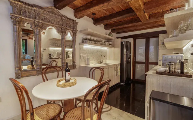 Goitia Apartment-rooftop Jacuzzi
