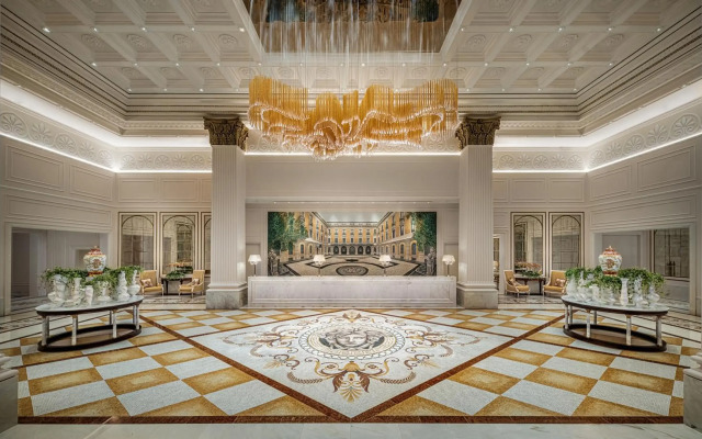 Grand Lisboa Palace Macau