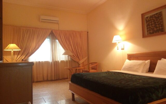 Asaa Pyramid Hotel