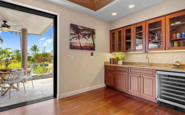 Hale Nene Pool, Hot Tub & Ocean Views!