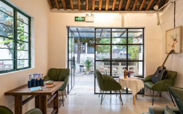 Daizheba Hostel