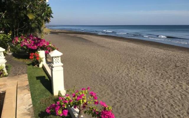 Villa Surgawi