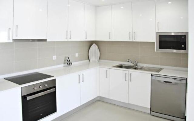 Cais Waterfront Holiday Apartments
