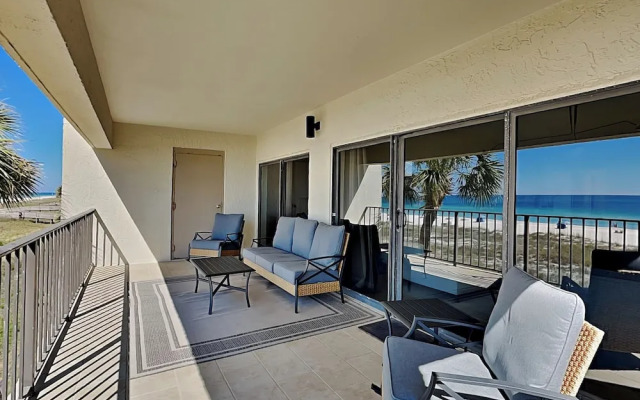 Shipwatch Surf & Yacht #301d