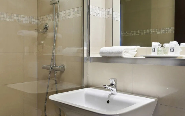 hotelF1 Bretigny Sur Orge