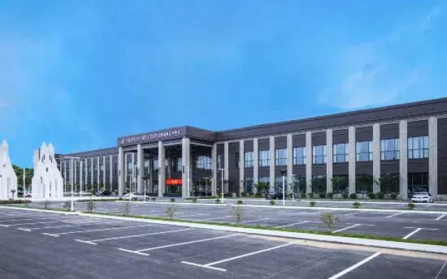 Century Hotel (Shuanglong Avenue Branch)
