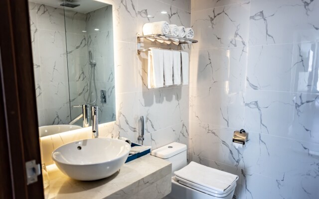 Gold Hotel Da Nang by Haviland