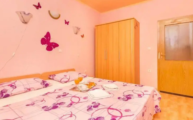 Apartment Romantic
