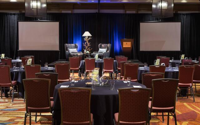 Renaissance Boulder FlatIron Hotel