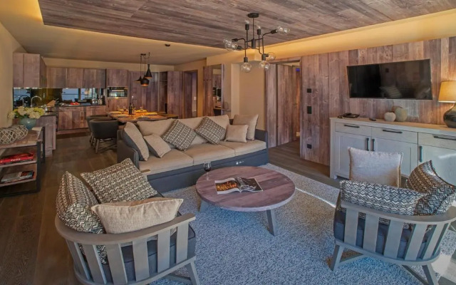 Mountain Spa Residences