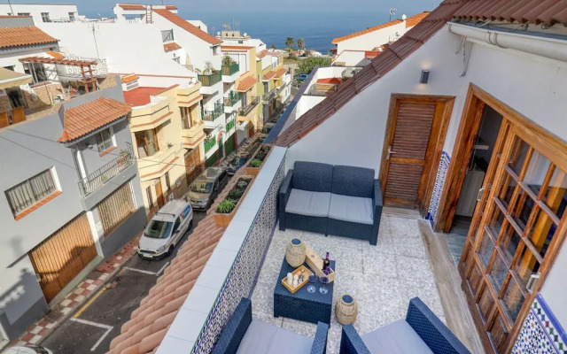 Retreat w Ocean Views Private Parking Ensuite