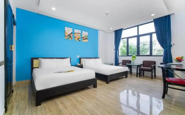 La Maison Da Nang Beach