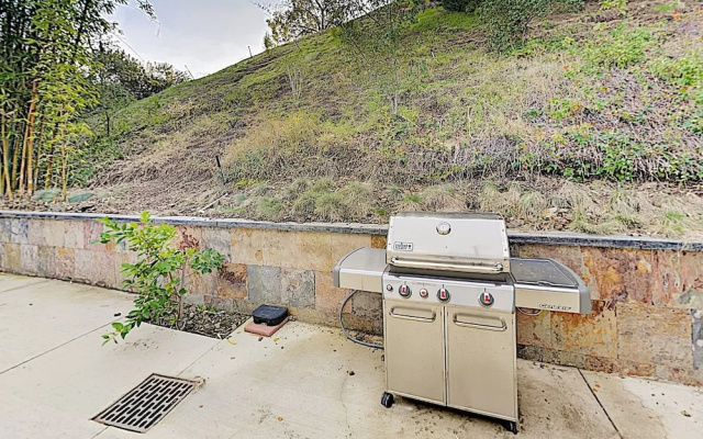 New Listing! Modern Canyon W/ Lush Patio 2 Bedroom Home