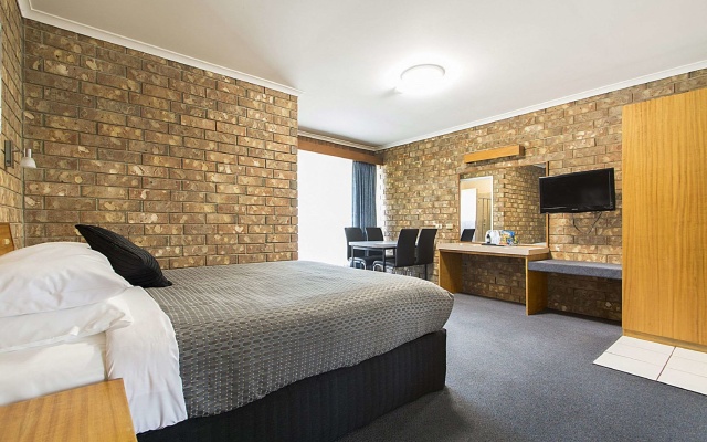 Citrus Valley Motel – Guest Rooms – Renmark