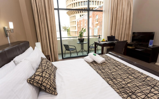 Clarendon Hotel