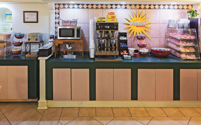 Rodeway Inn