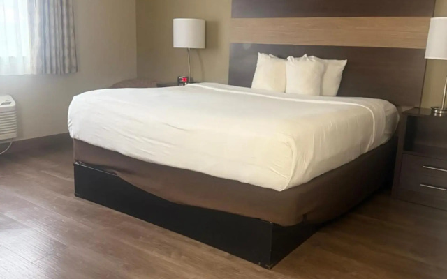 MainStay Suites Columbus near Fort Benning