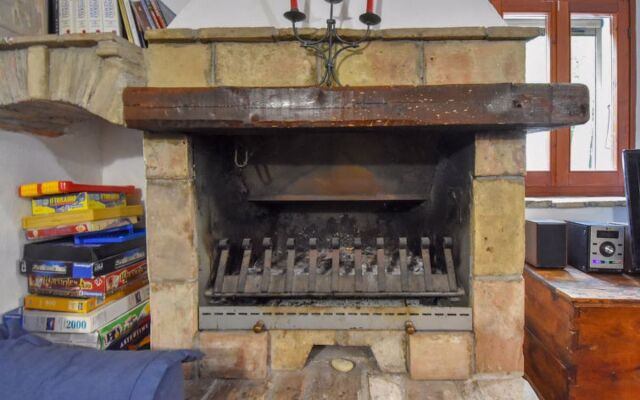 Casale Antica Pietra Zollara