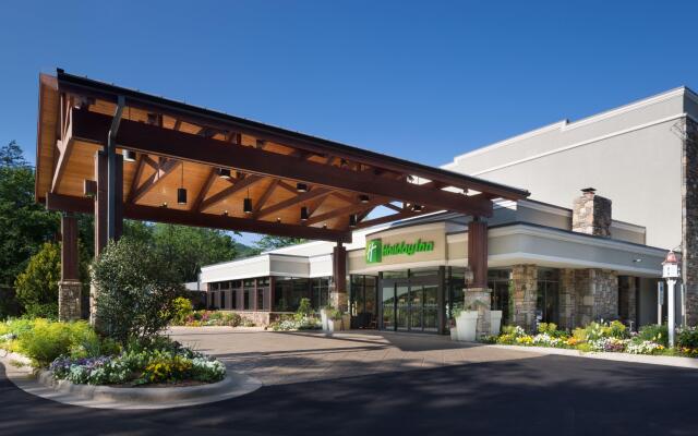 Holiday Inn Asheville East-Blue Ridge PKWY, an IHG Hotel