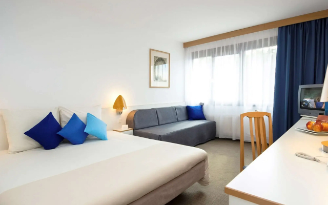 Novotel Poznan Malta