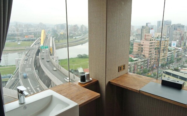 Angels' Hotel Taipei 101