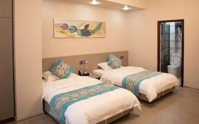 Taining Pulin Inn (Dajin Lake Scenic Area)