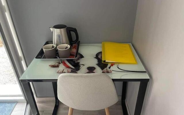 La Petite Salamandre