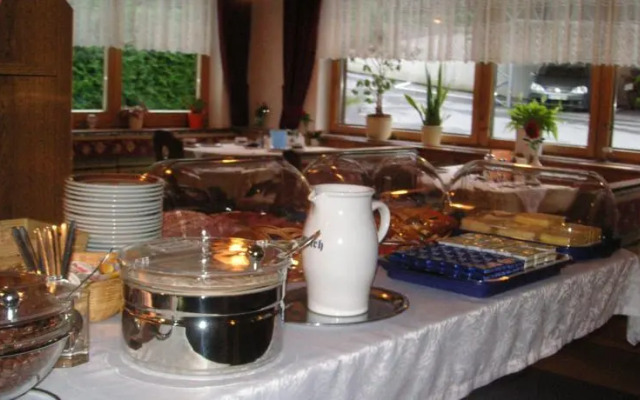 Hotel Garni Ötztalerhof