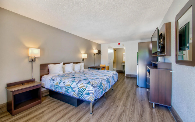 Motel 6 Birmingham, AL - Medical Center