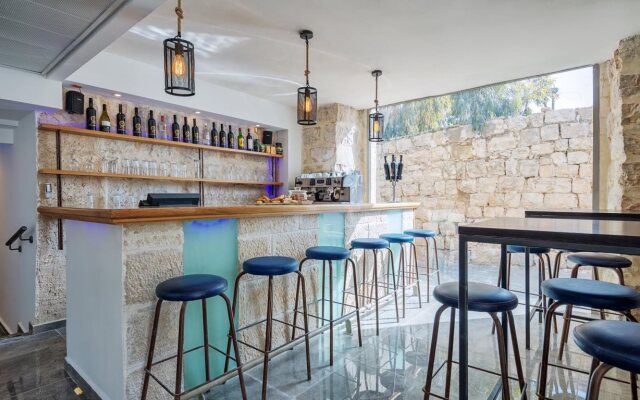 Malka Hotel