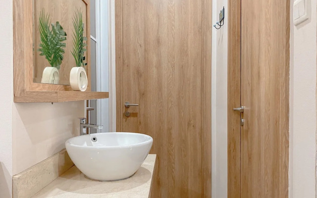 Best Price And Modern 2Br At Signature Park Grande Apartment