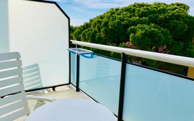 Hotel Baby Bed and Breakfast