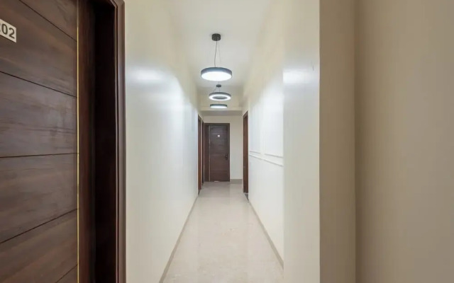 Saavi Hotel Sector- 45