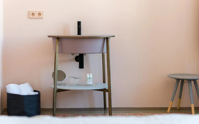 Sodium Hotel Boutique
