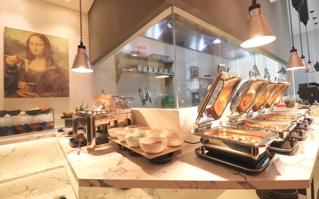 Moritz Biz Gandaria