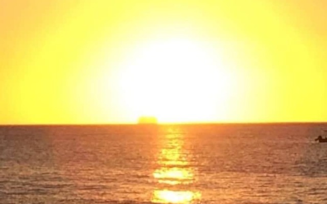 Sunset Oasis