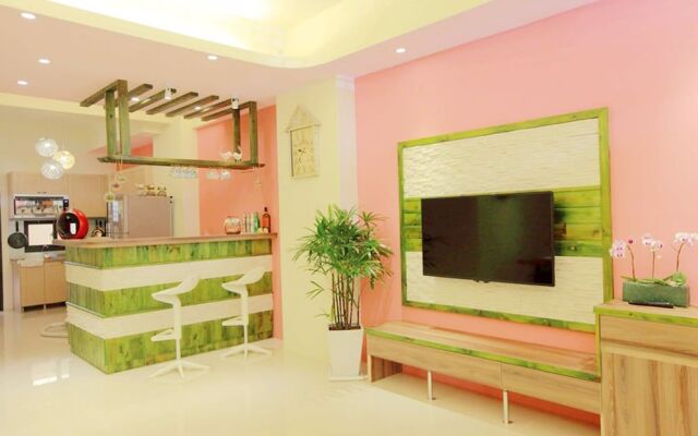 Oec Hostel