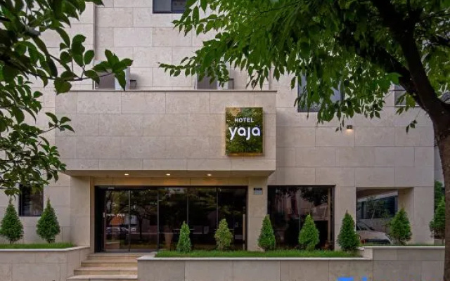 Yaja Hotel Peace Square branch